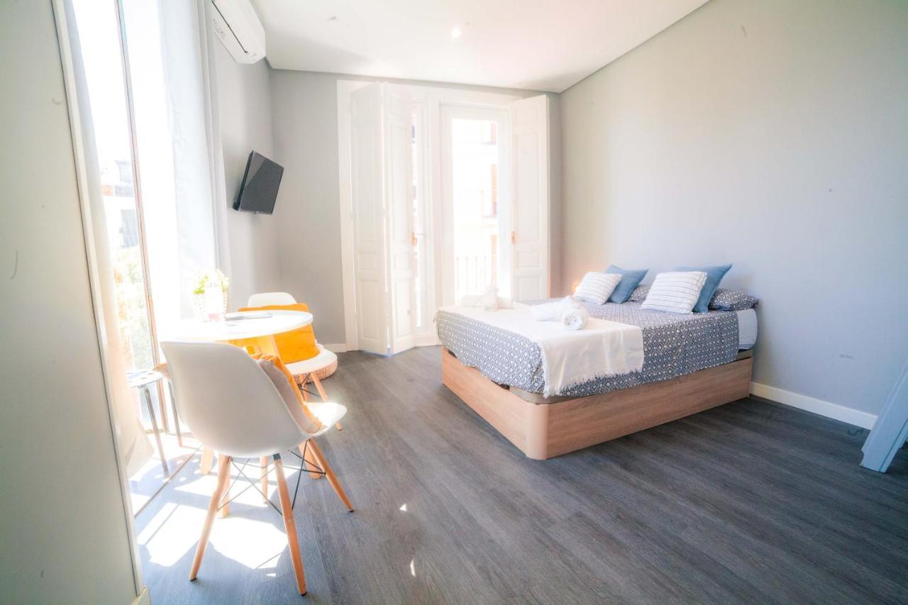 Apartments Madrid Plaza Mayor-Tintoreros Екстер'єр фото